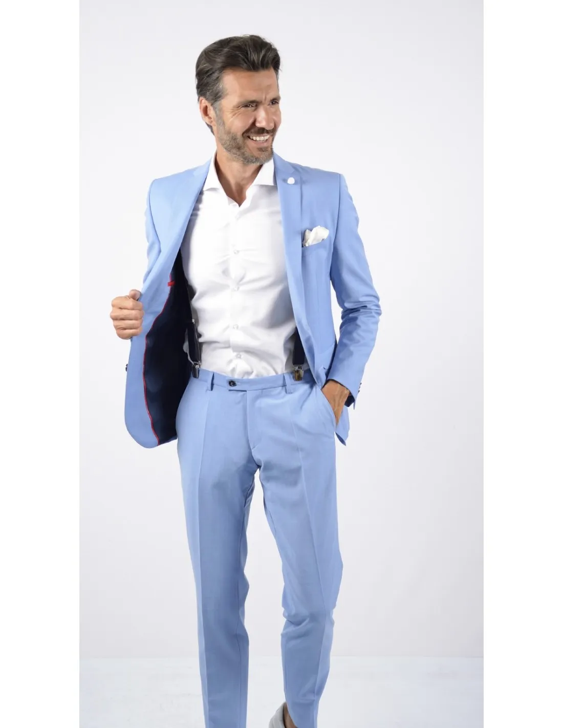 Abito azzurro in fresco lana