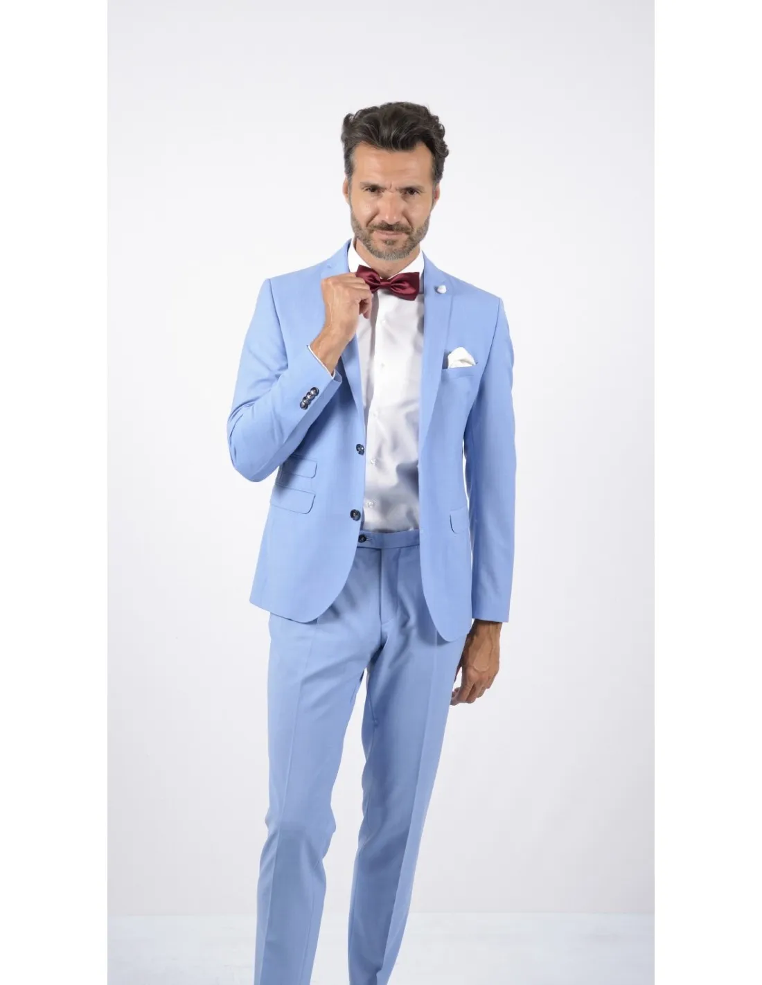 Abito azzurro in fresco lana