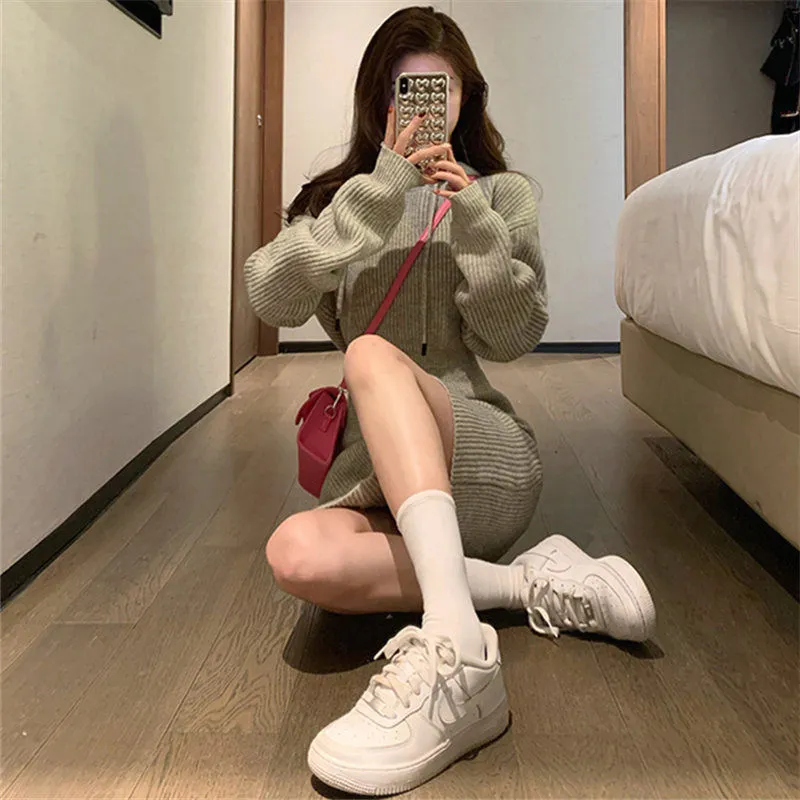 Abito in lana avvitato in stile francese con cappuccio da donna