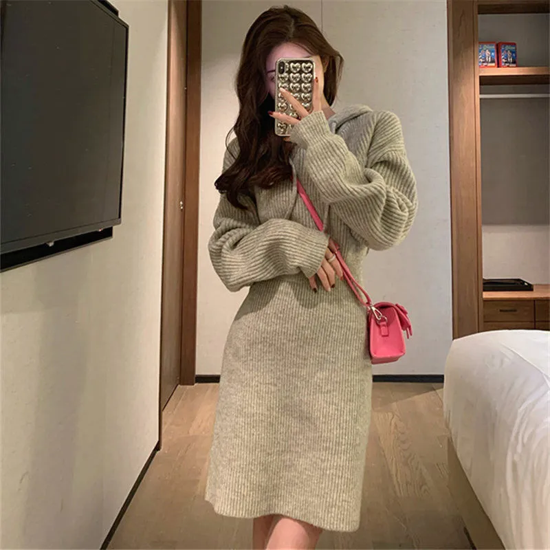 Abito in lana avvitato in stile francese con cappuccio da donna