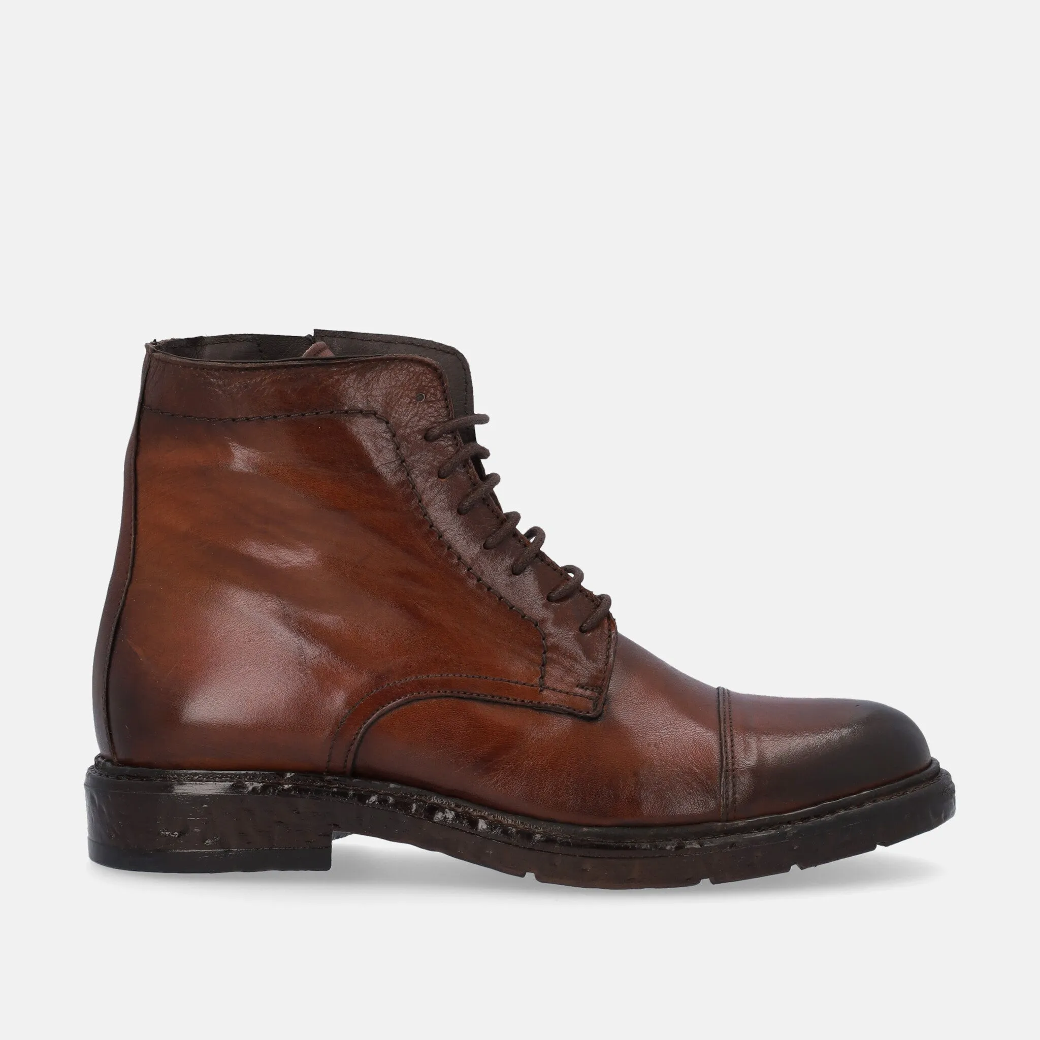 Anfibio uomo Exton