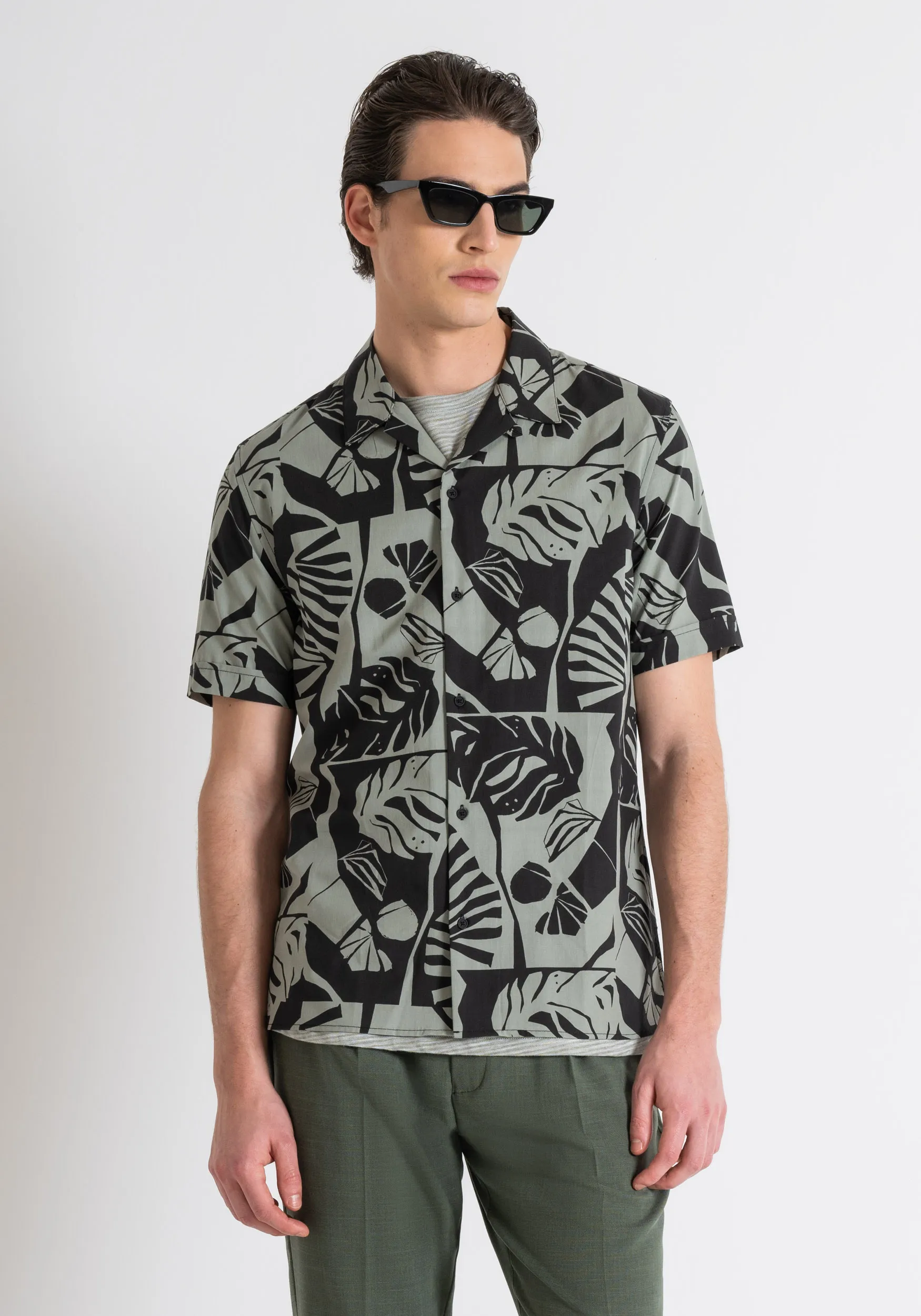 CAMICIA REGULAR STRAIGHT FIT “HONOLULU” IN MISTO COTONE CON STAMPA JUNGLE