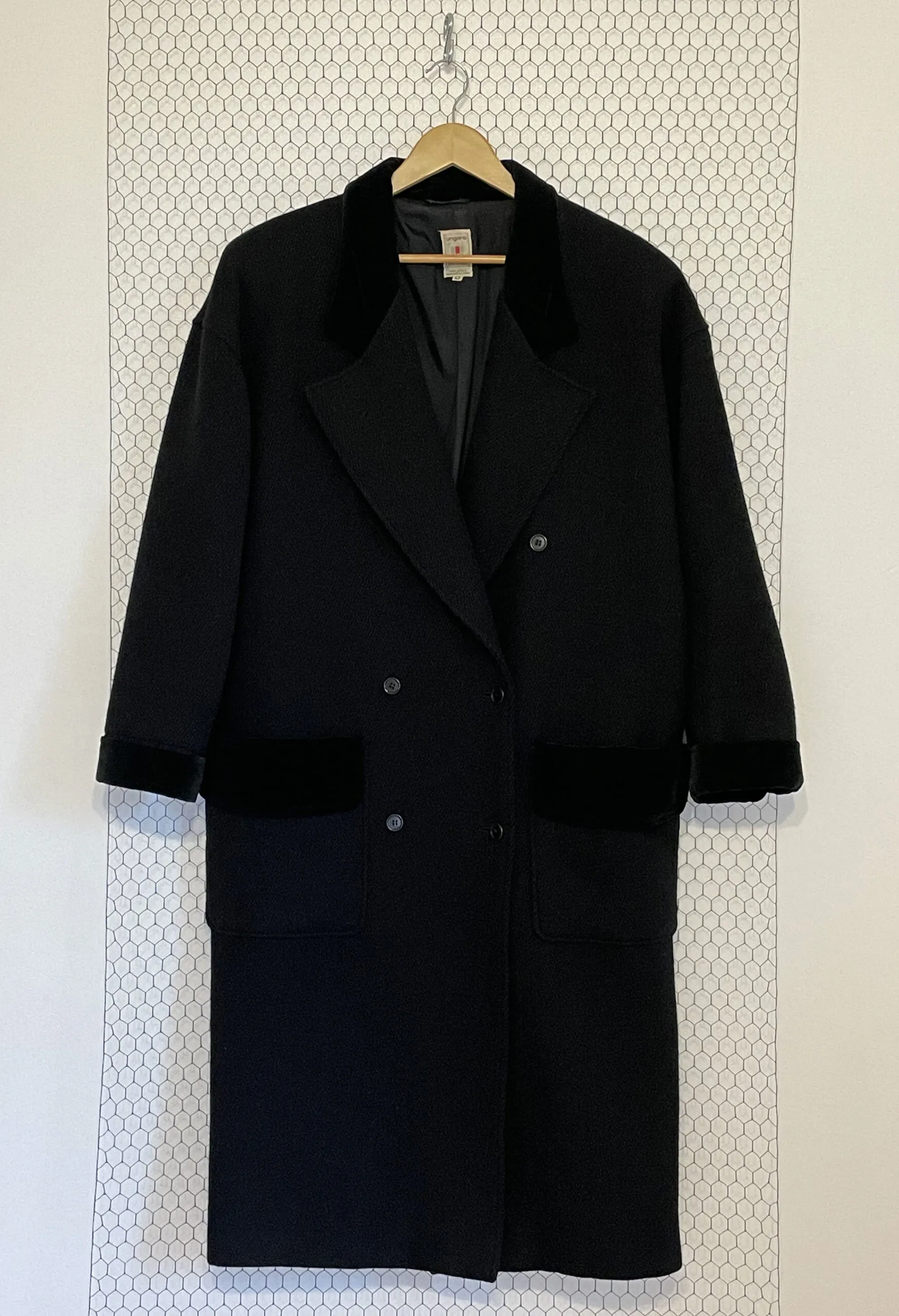 Cappotto nero in lana e alpaca Ungaro vintage anni ’80
