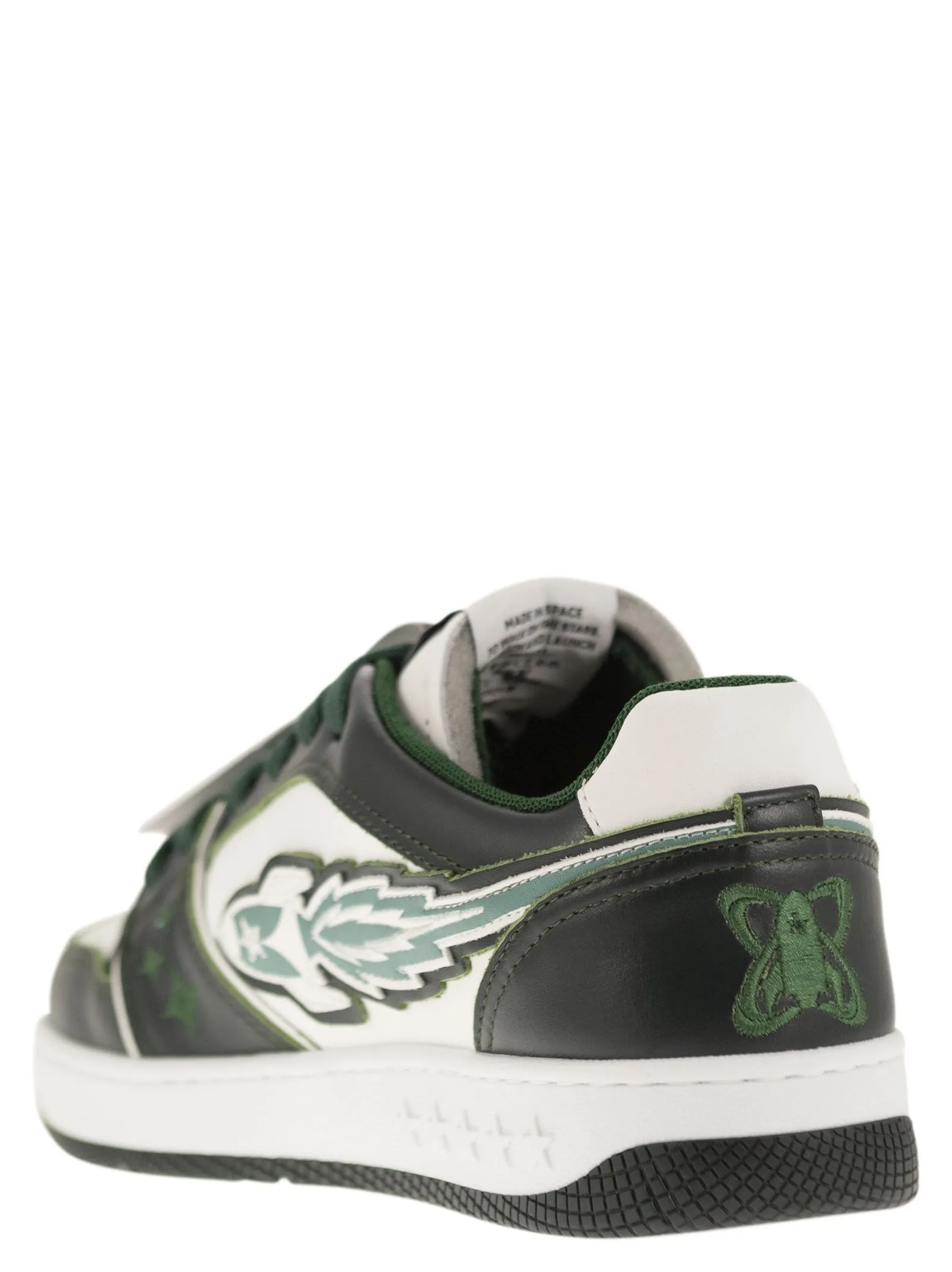 EJ ROCKET – Sneakers