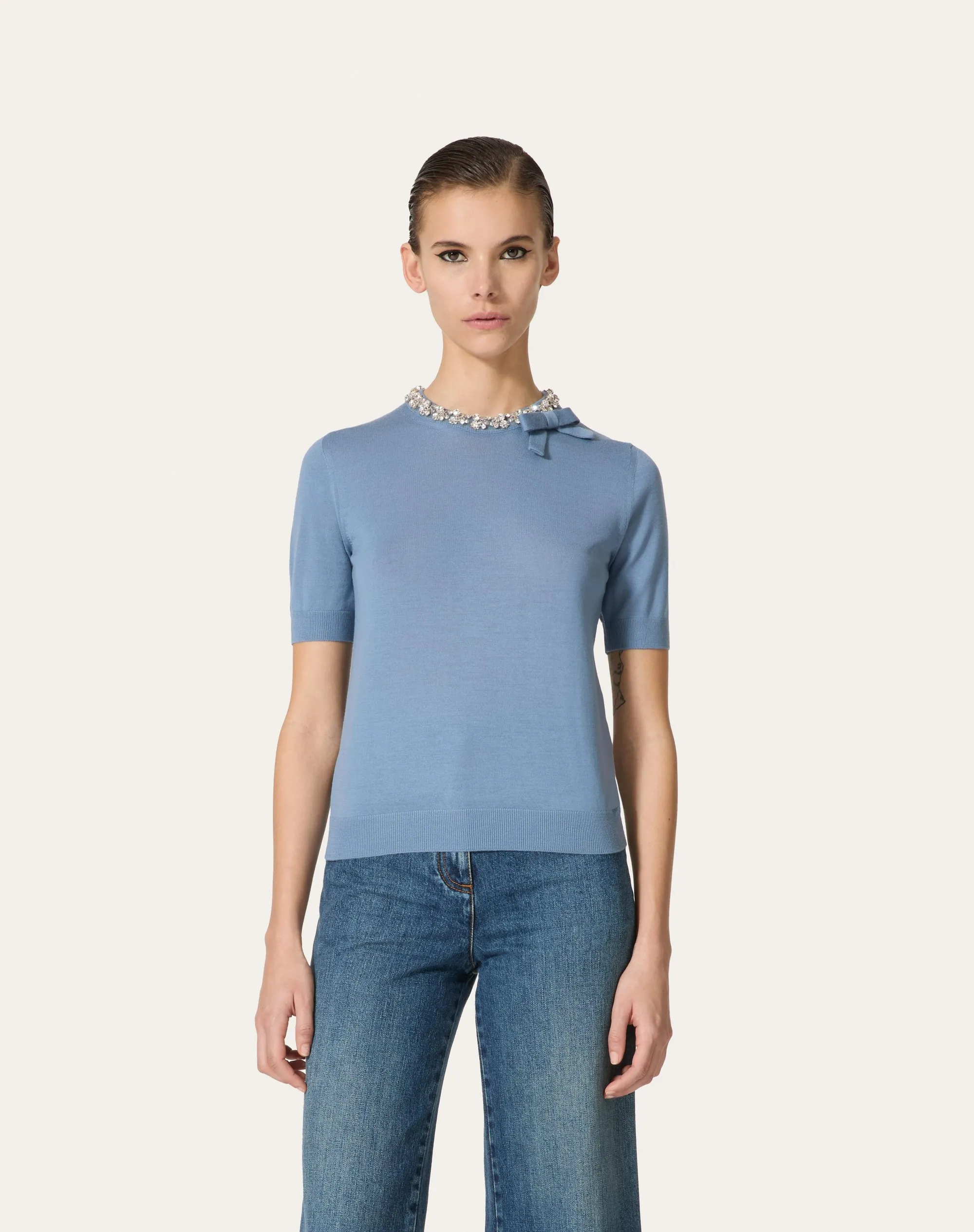 MAGLIA IN LANA RICAMATA