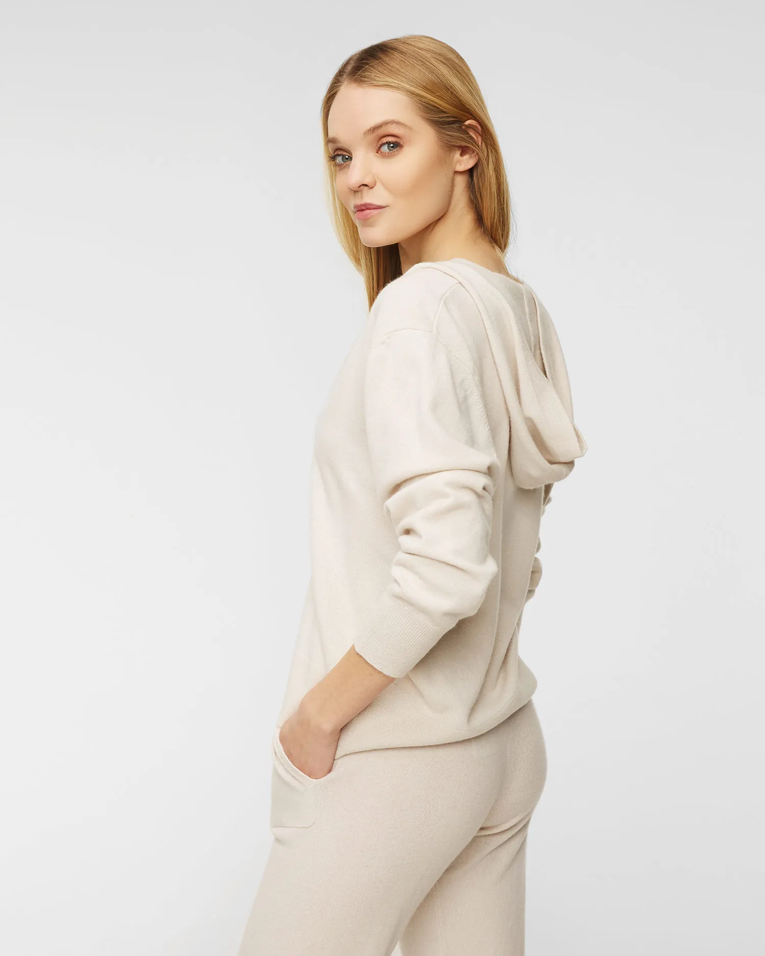 Maglione in cashmere ALLUDE 22211206-41