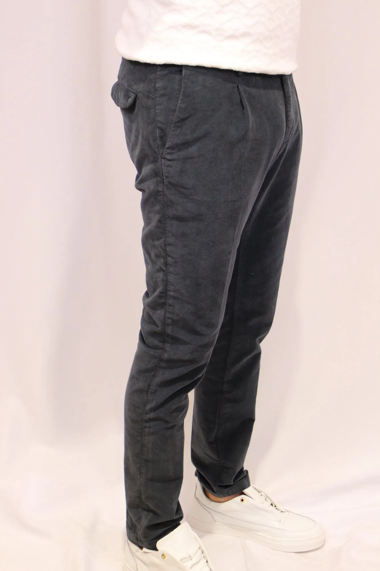 Pantalone pinces velluto Yan Simmon