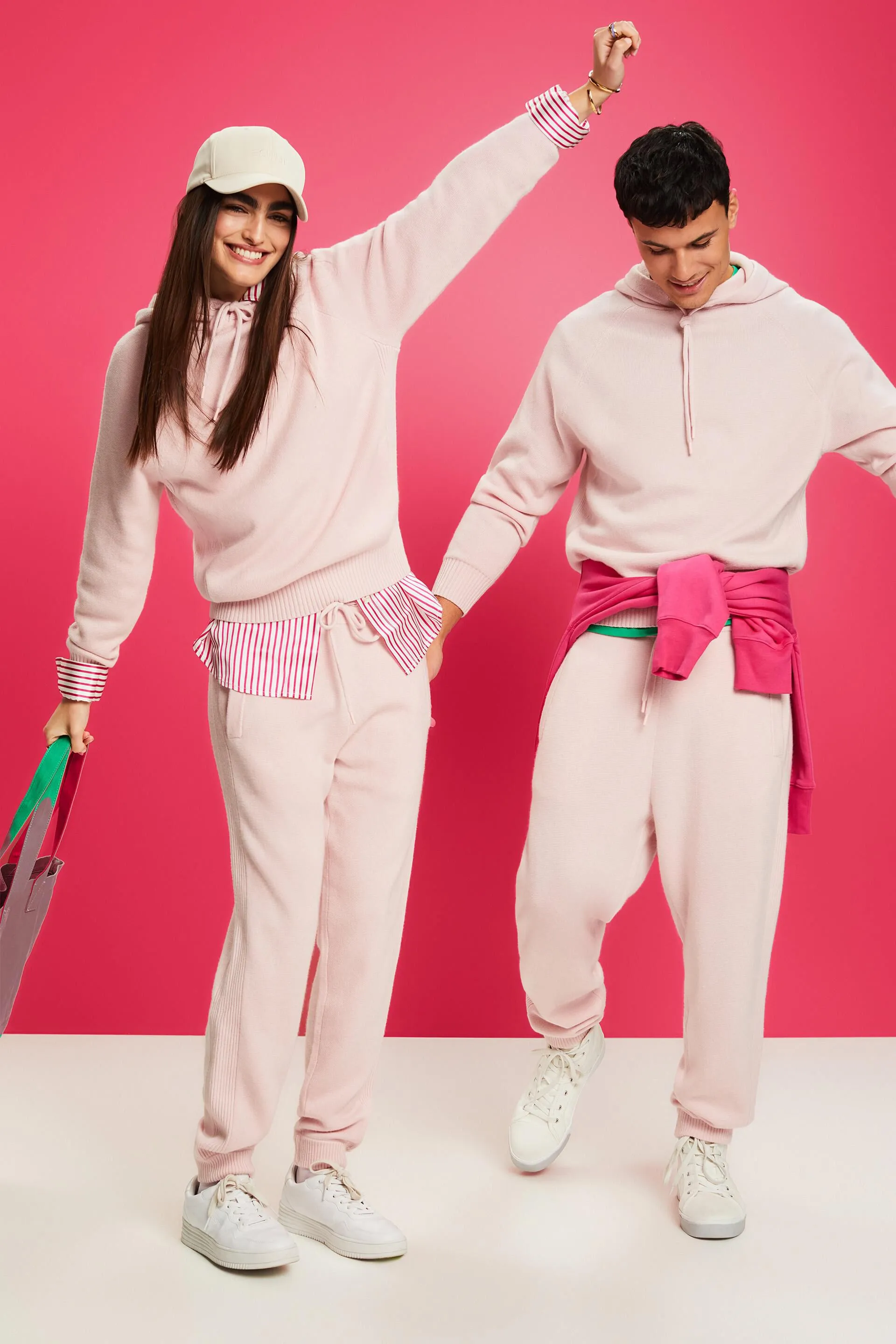 Pullover unisex con cappuccio, lavorato a maglia con lana e cashmere