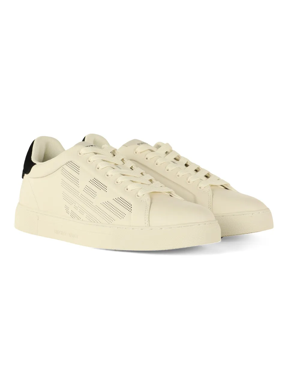 Sneakers in pelle con inserto in velluto
