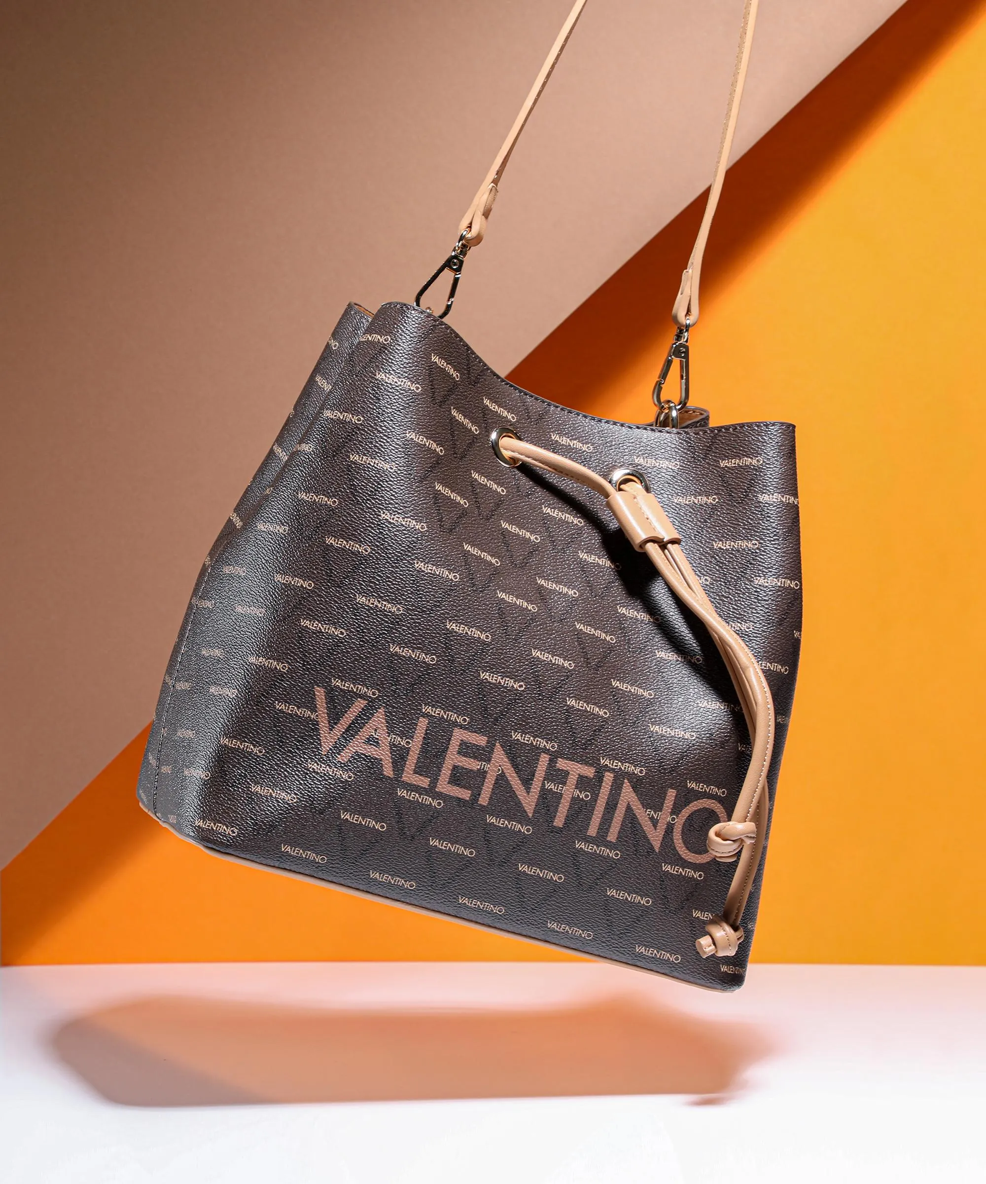  Valentino Bags Liuto Borsa a secchiello pelle sintetica marrone scuro  